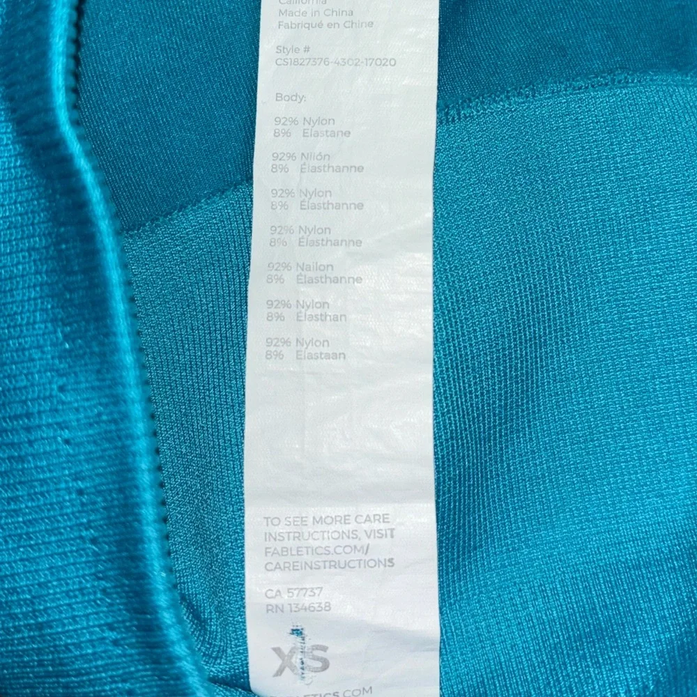 Fabletics High-Waisted Seamless Dot Capri Women's Size XS Geyser Blue